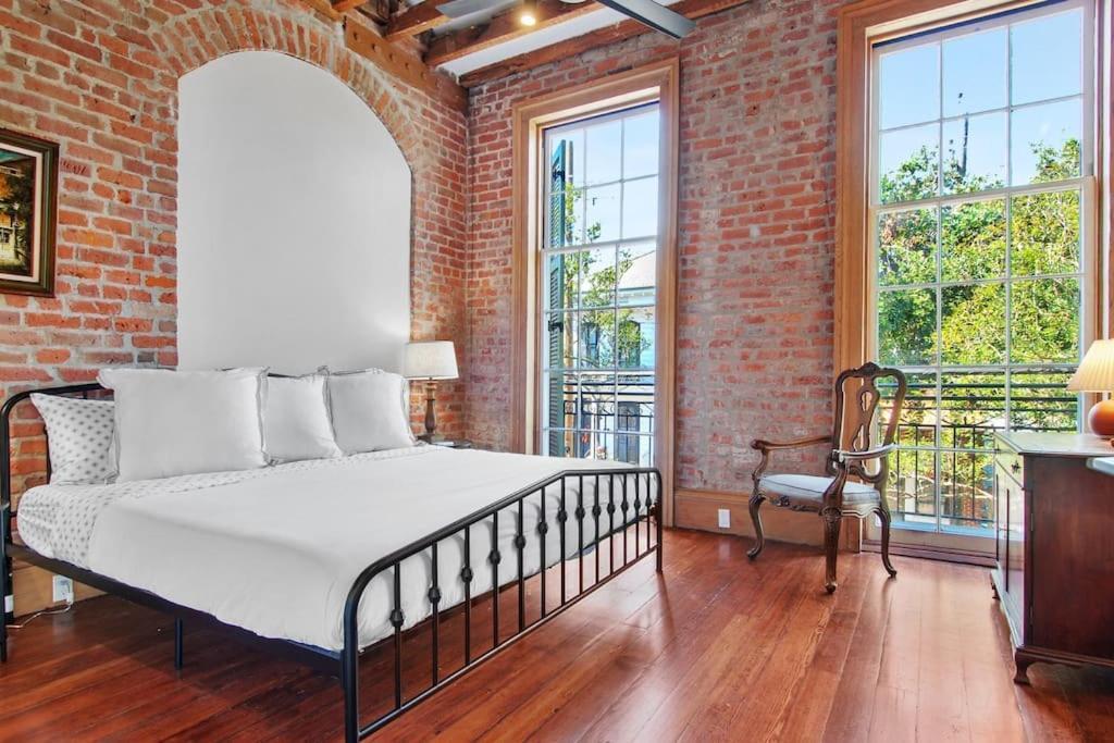 Fab 1838 Garden District 5Br With Parking And Balcony Daire New Orleans Dış mekan fotoğraf