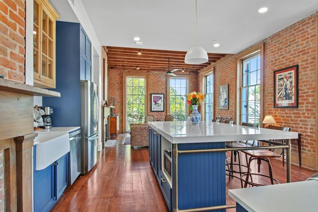 Fab 1838 Garden District 5Br With Parking And Balcony Daire New Orleans Dış mekan fotoğraf