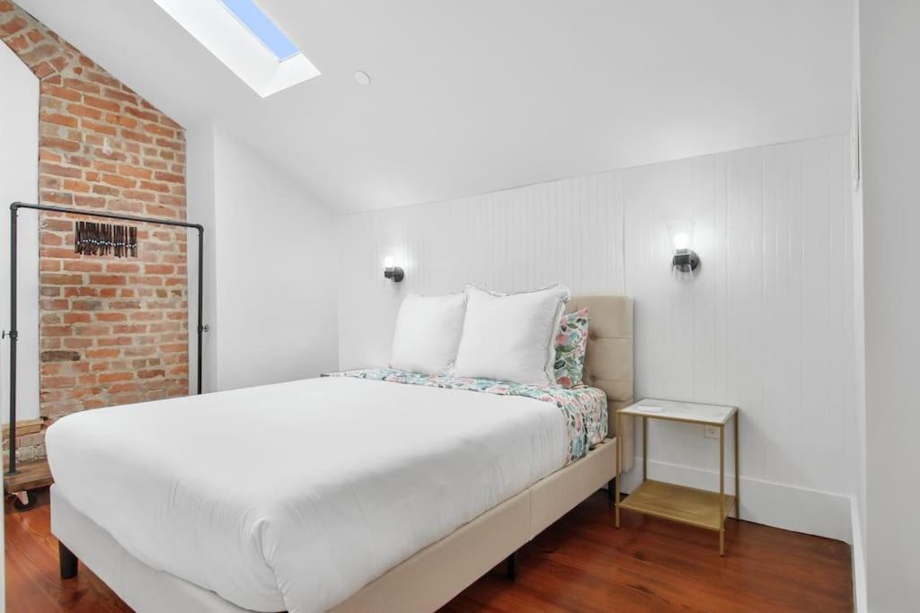 Fab 1838 Garden District 5Br With Parking And Balcony Daire New Orleans Dış mekan fotoğraf